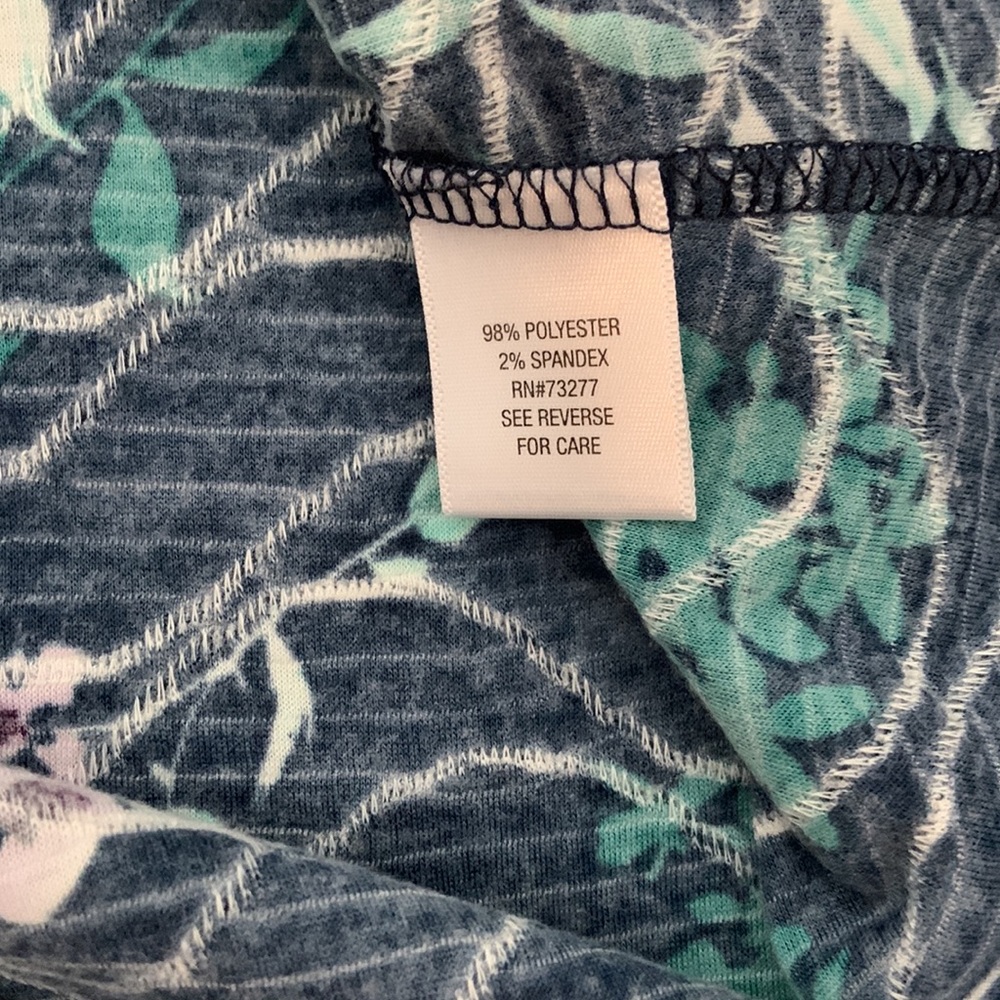 NWT Croft & Barrow Floral Tee - Picture 4 of 6
